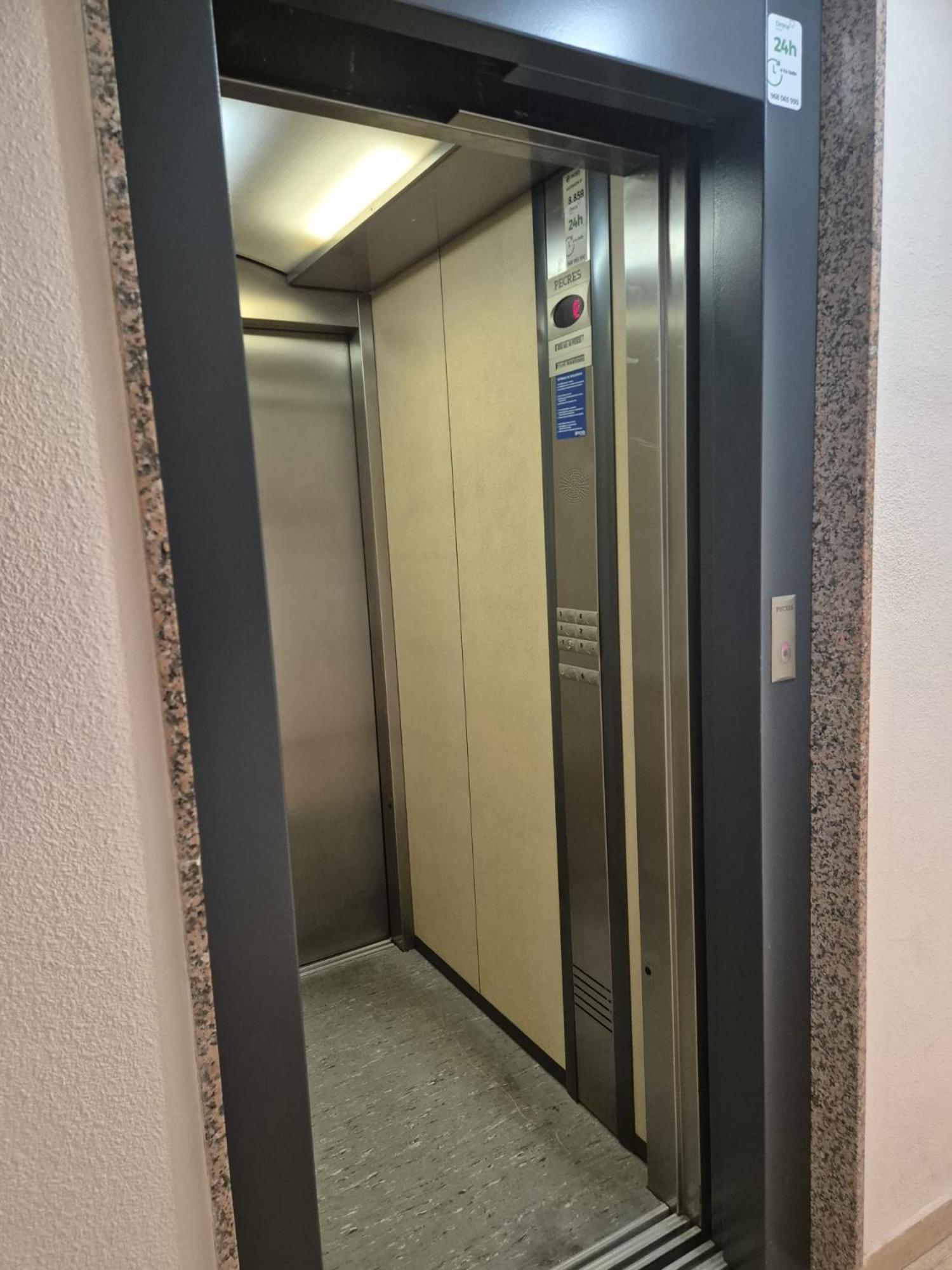Espectacular Piso A 50 Metros Del Mar Apartment Torrevieja Ngoại thất bức ảnh
